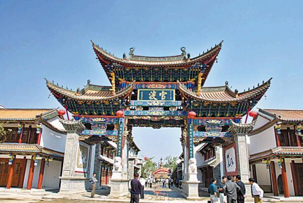 倾听·宁夏两会丨中卫市委副书记、市长马洪海代表谈高质量发展
